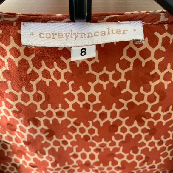 Corey Lynn Calter 100% Silk Embroidered Coin Tribal Far East Blouse Size 8 - Picture 4 of 9